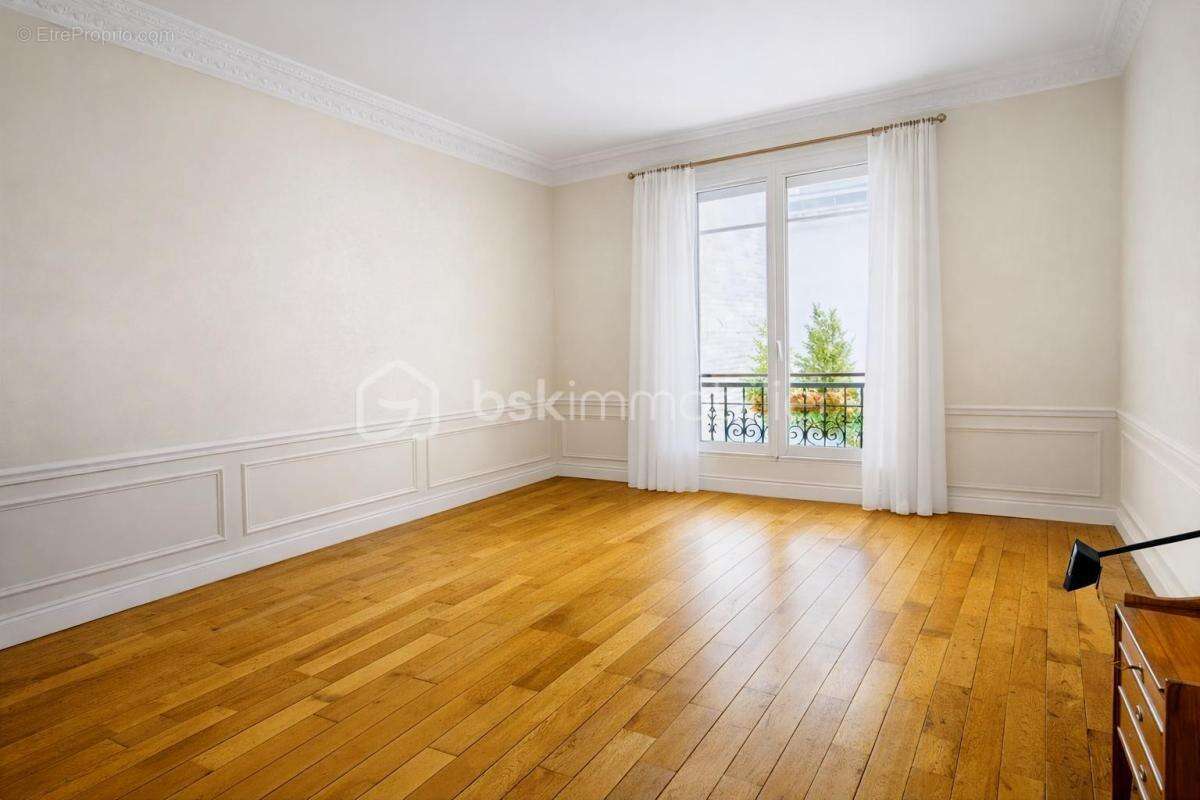 Paris 14ème Alésia dans un immeuble de standing - superbe 5 pièces avec balcons, chambre de service et 2 caves - photo 16