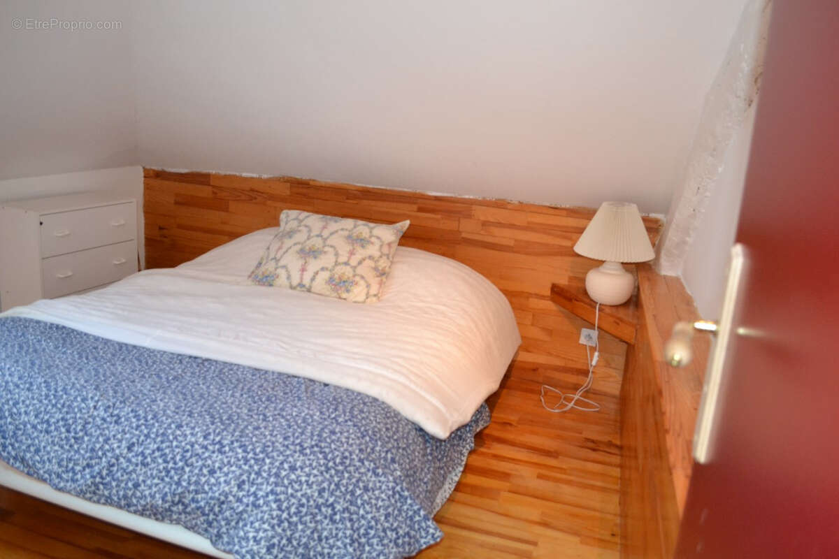 Maison à SAINT-SAUVEUR