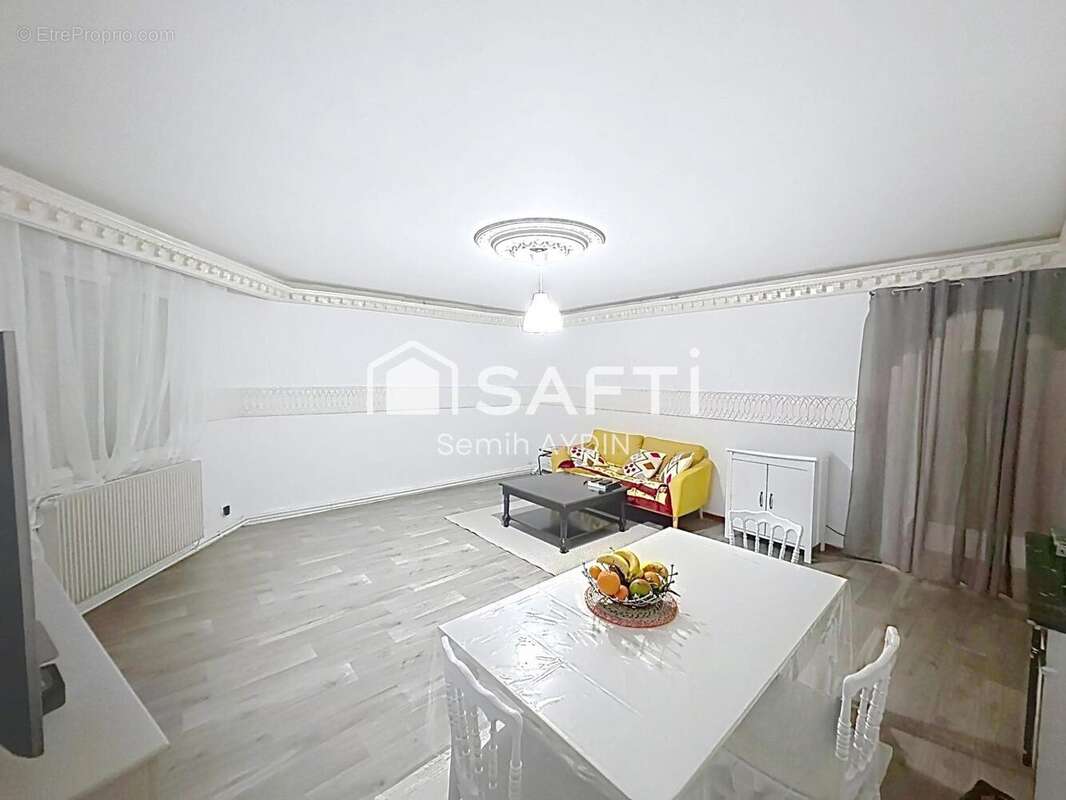 Photo 2 - Appartement à REIMS