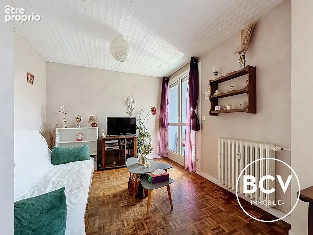 Appartement T2 avec balcon + parking + cave - photo 4