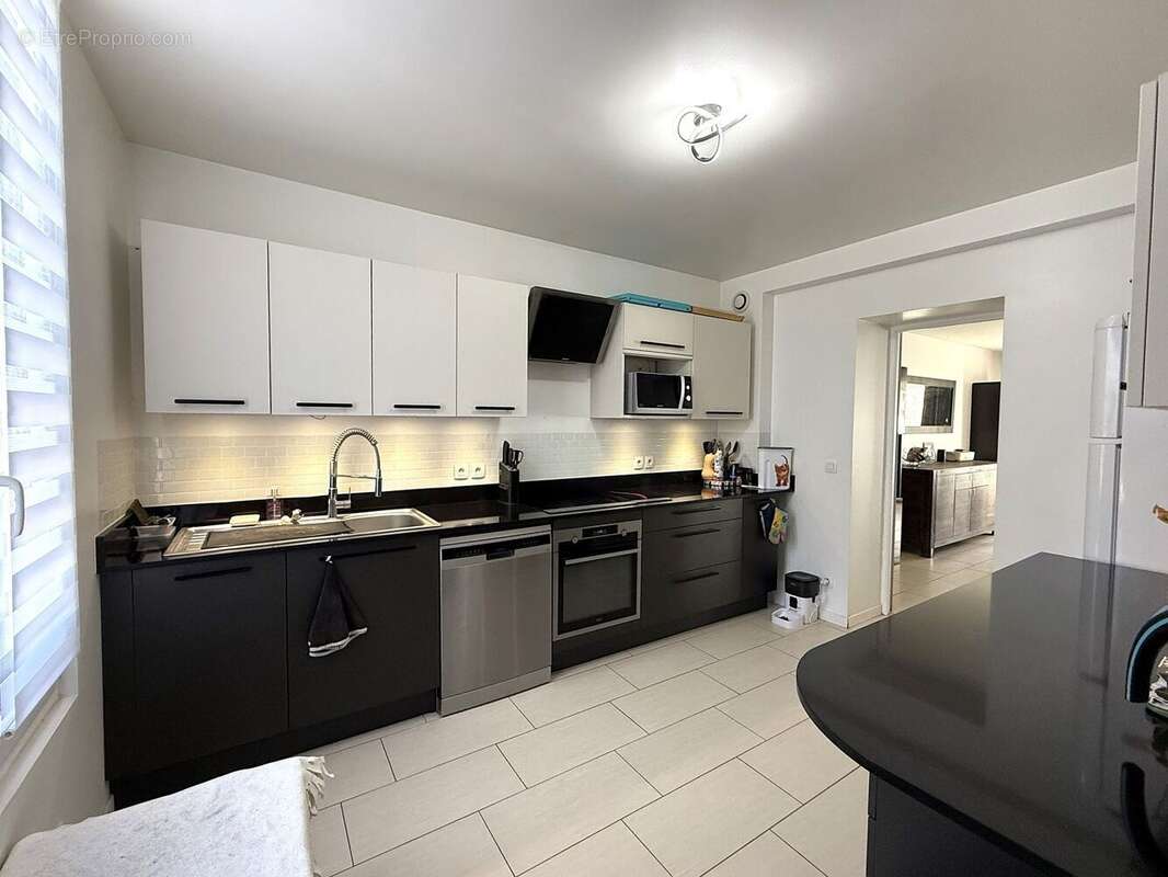 Maison à NEUILLY-SUR-MARNE