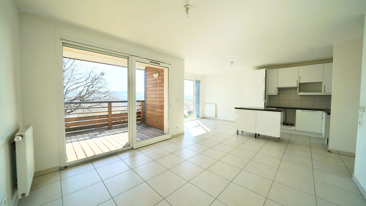 Appartement à LOVAGNY