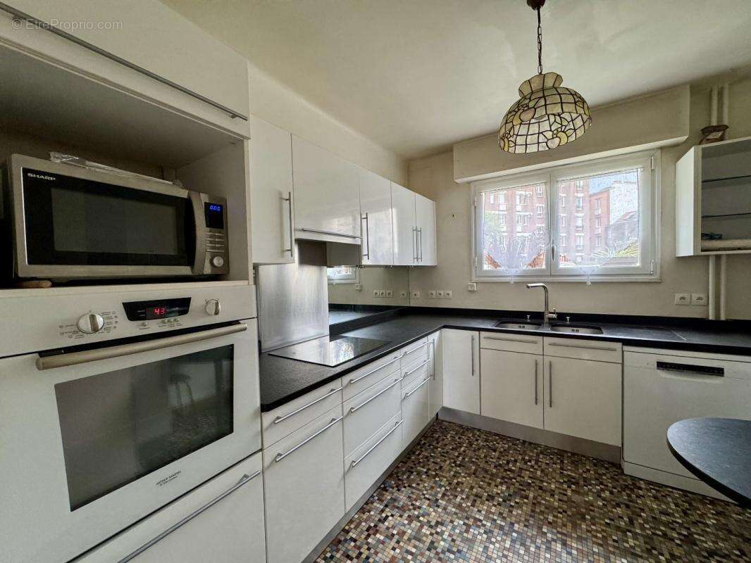 Appartement à ASNIERES-SUR-SEINE