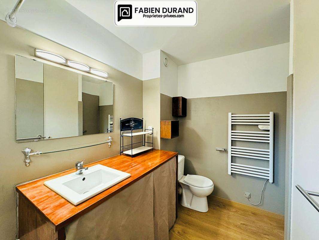 Appartement à FREJUS