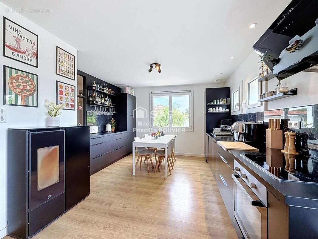 Maison 142 m² à Sainte-Blandine  - photo 2