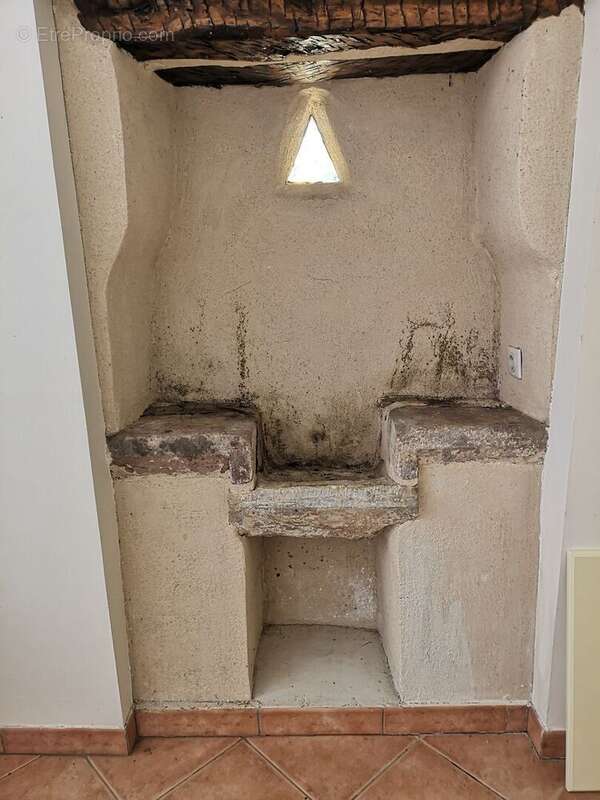 TRÈS RARE - Aux abords de la ville de Vic-Fezensac (2kms par un chemin sans passage), maison lumineuse en pierre de plain-pied c - photo 18