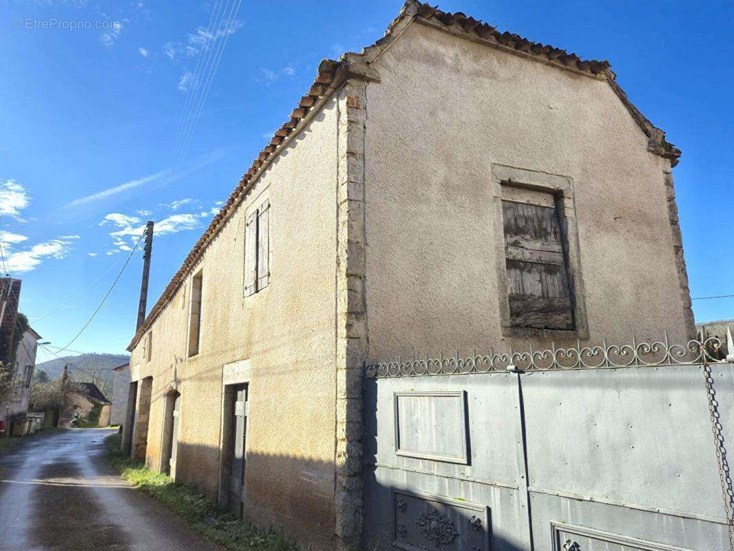 Maison à CAHORS