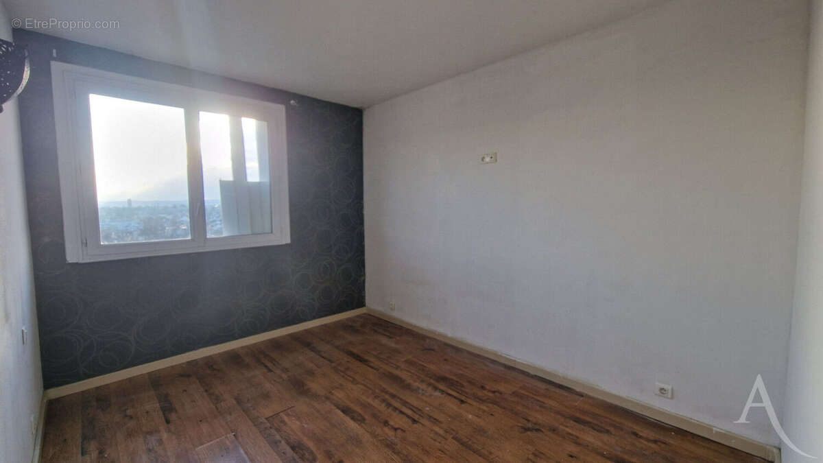 Appartement Mantes La Jolie 3 pièces 2 chambres avec parking et cave Vue dégagée - photo 5