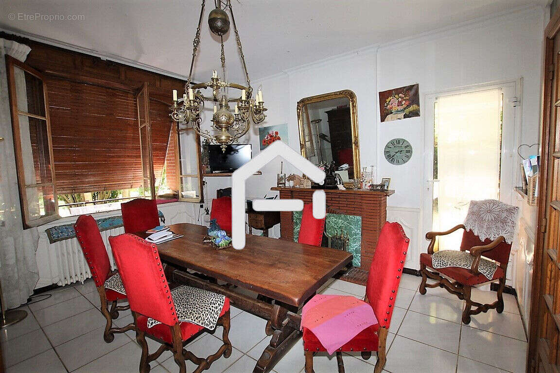 Maison à LEZAT-SUR-LEZE