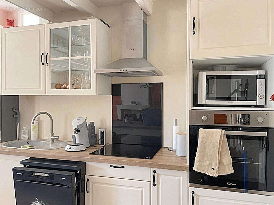 Maison à SAINT-JEAN-DE-LIVERSAY