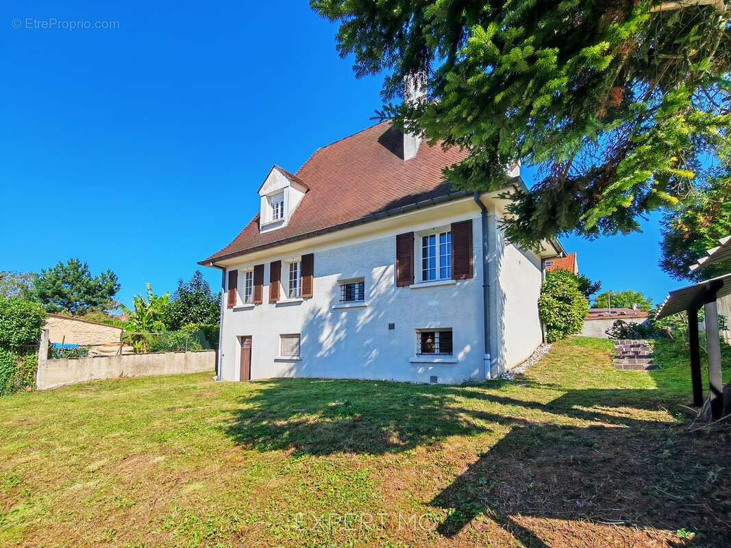 Maison à EMERAINVILLE