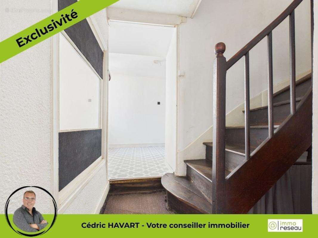 Maison 59 m² à Saint-Gaultier  - photo 15