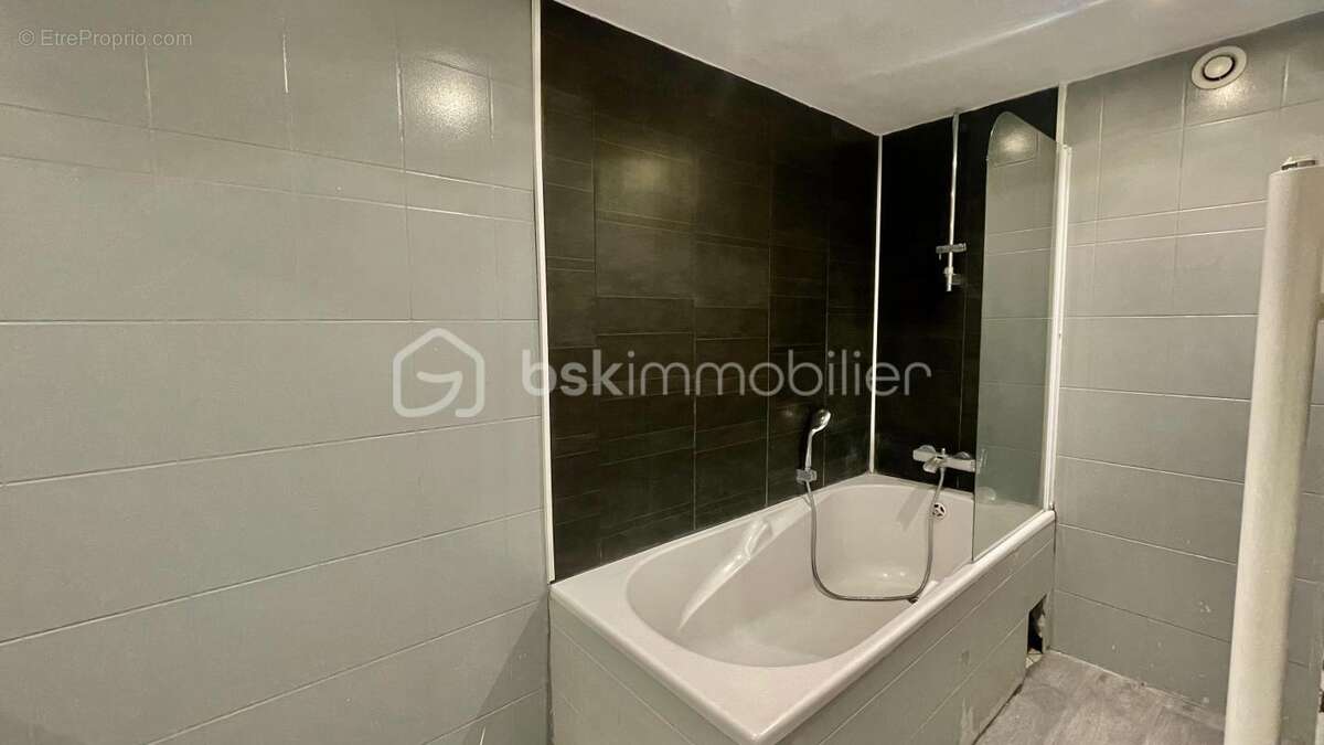 Maison à ROSNY-SOUS-BOIS