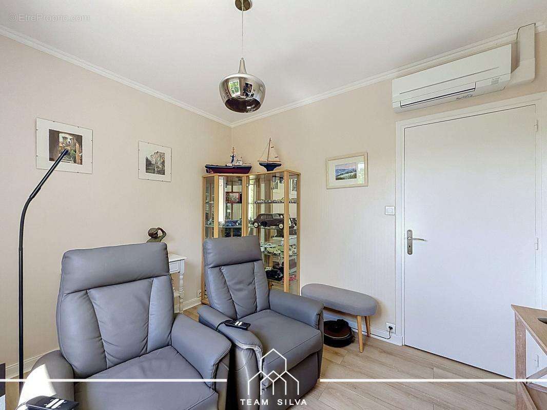 Maison 100 m² à Seyssuel  - photo 24