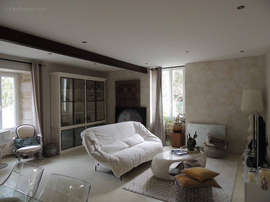 Maison à SAINT-SAUVEUR-D&#039;AUNIS