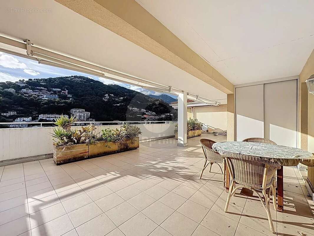 Appartement à MENTON