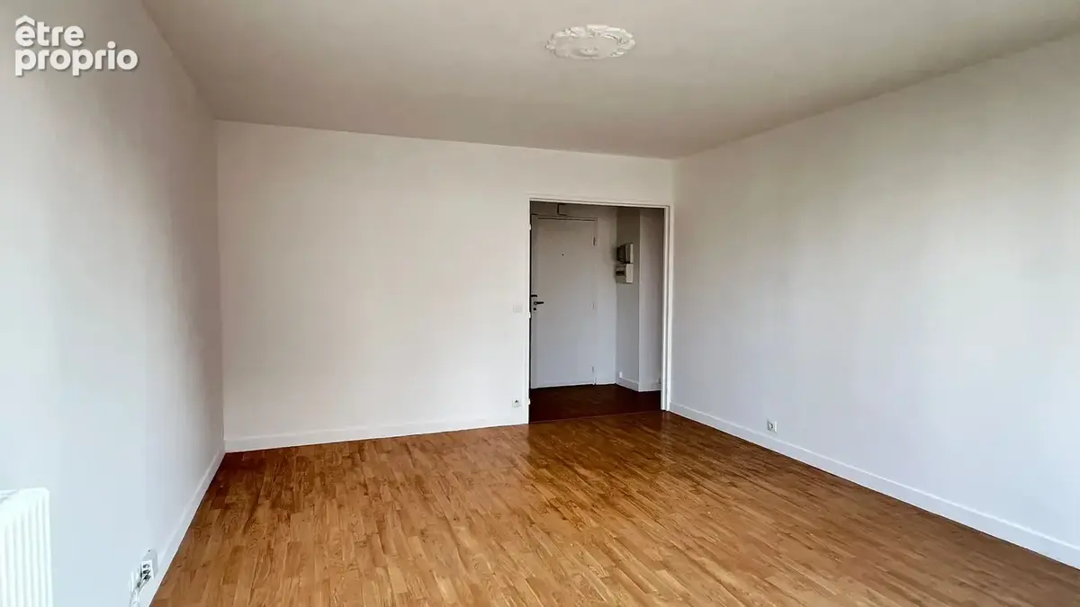 Quartier Centre administratif - Appartement 3 pièces balcon - photo 5