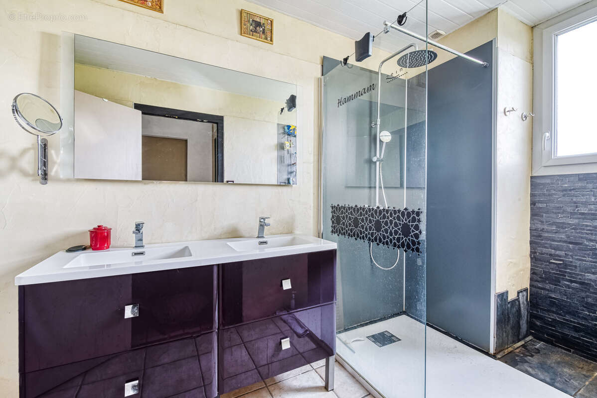 Maison à MOZE-SUR-LOUET