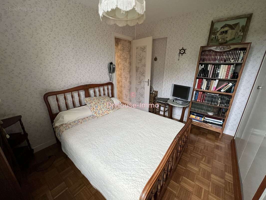 Maison à BADECON-LE-PIN