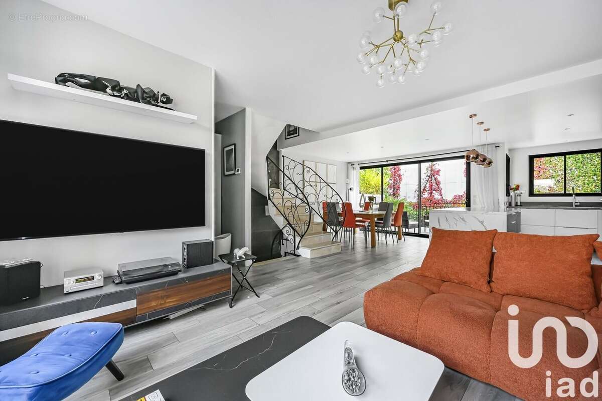 Photo 2 - Maison à BOIS-COLOMBES