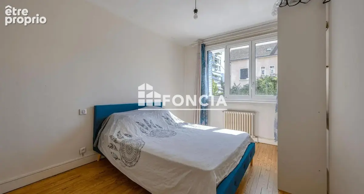 Annecy – secteur avenue de genève – t4, 3 chambres avec balcon, cave et stationnement - photo 6