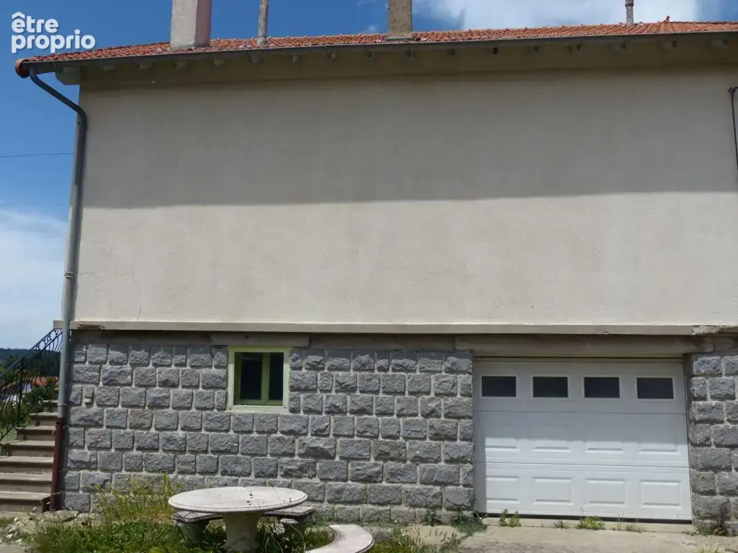 Maison de caractère à rénover -  Fort potentiel - Laussonne - photo 2
