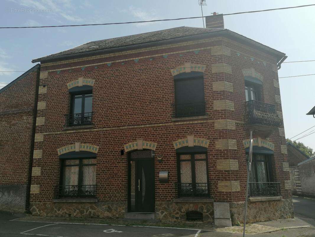 Maison de maître  avec piscine hors sol ! baisse de prix ! a beaurevoir 02 - photo 4
