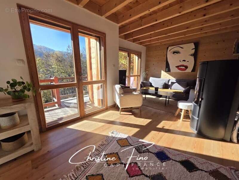 Maison à SAINT-CHAFFREY