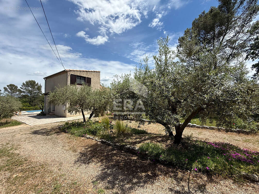 Maison à SAINT-MAXIMIN-LA-SAINTE-BAUME