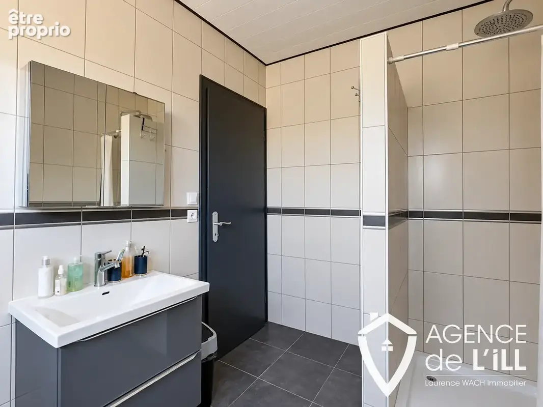 Maison plain pied de 142 m2 quartier des maraîchers ! - photo 9