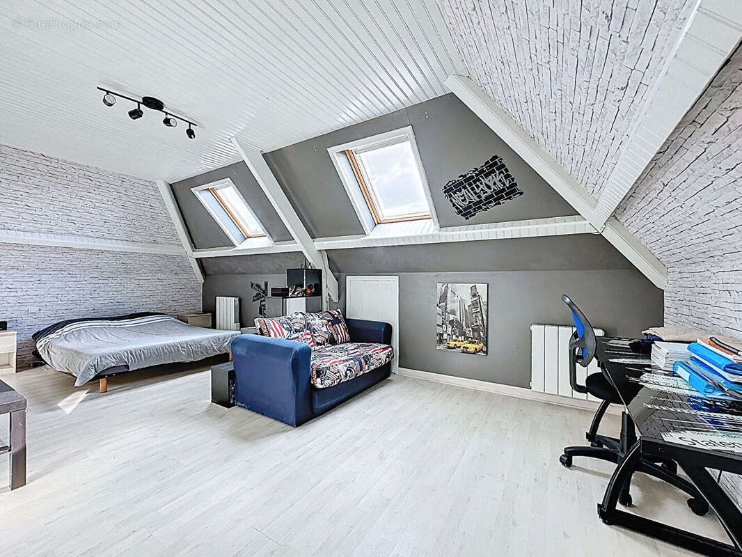 Maison à FONTENAY-SUR-EURE