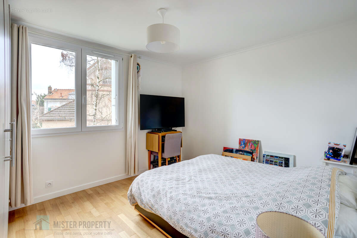 Appartement à RUEIL-MALMAISON