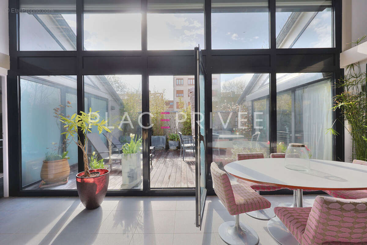 Appartement avec terrasse - photo 11
