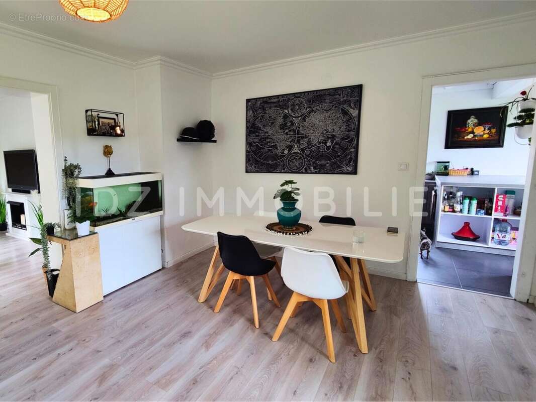 Maison 137 m² à Hegenheim  - photo 6