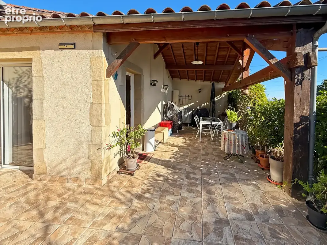 GERS (32) – À 10 min d’Aire-sur-l’Adour – Superbe maison en pierre rénovée de 160 m², 4 chambres, terrain arboré de 1 592 m² - photo 17