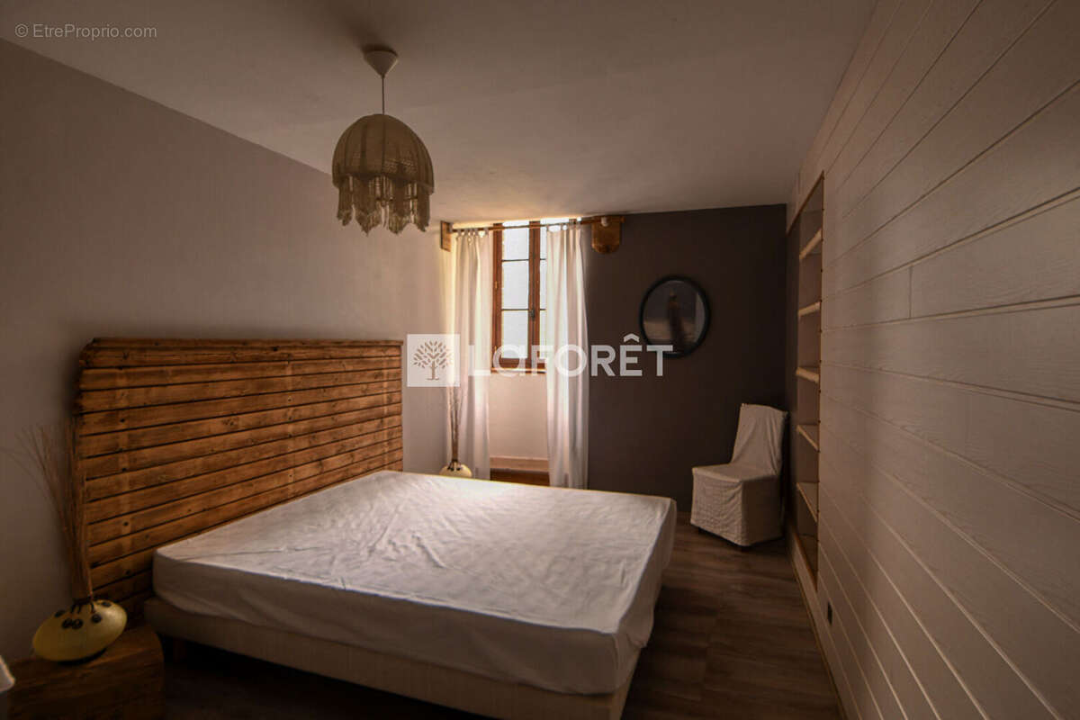 Maison à CASTELNAU-DE-MONTMIRAL