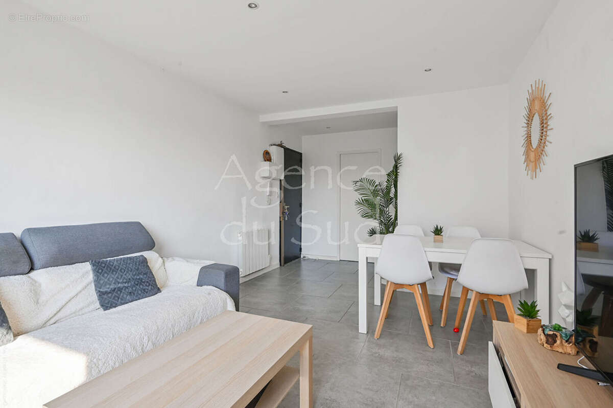 EXCLUSIVITE - Appartement type 3 de 56m² avec balcon et stationnement. - photo 3