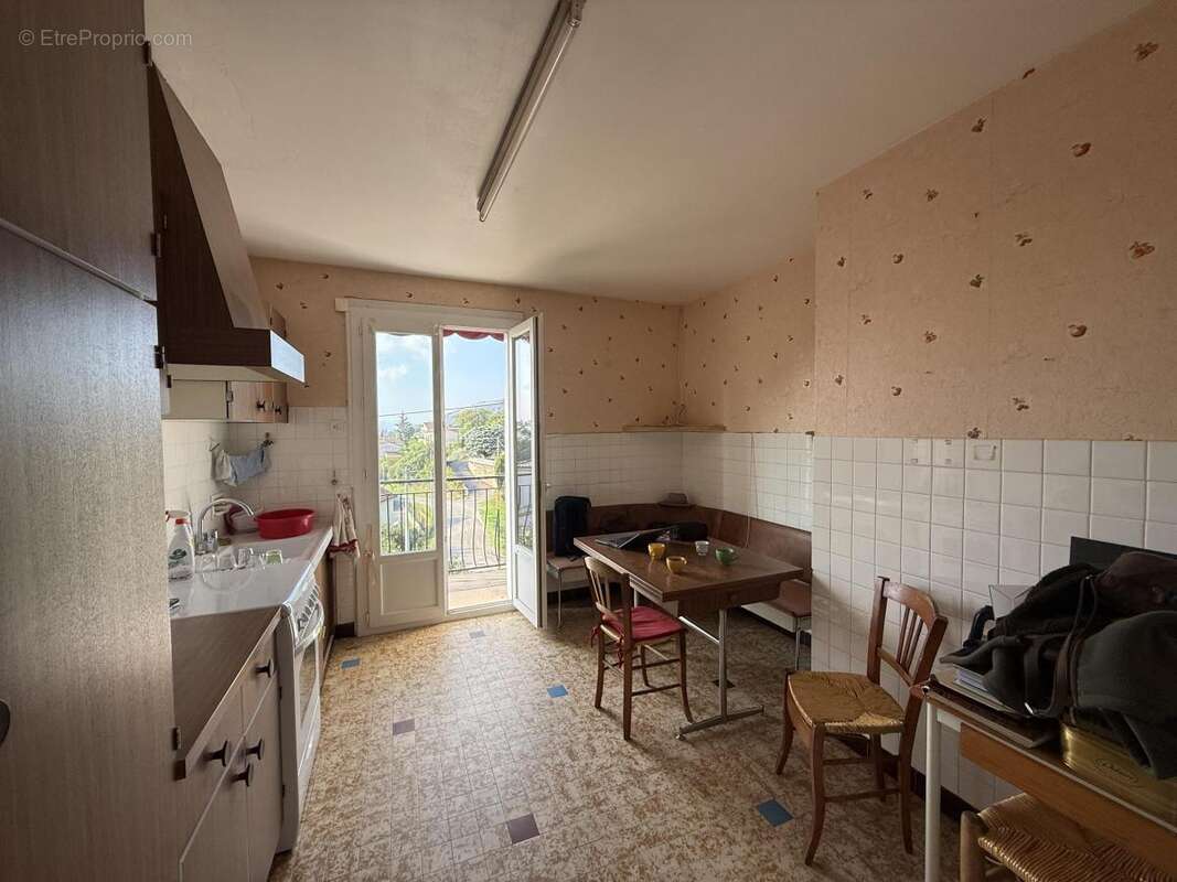 Maison à LA VOULTE-SUR-RHONE