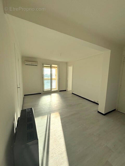 Appartement à MARSEILLE-13E