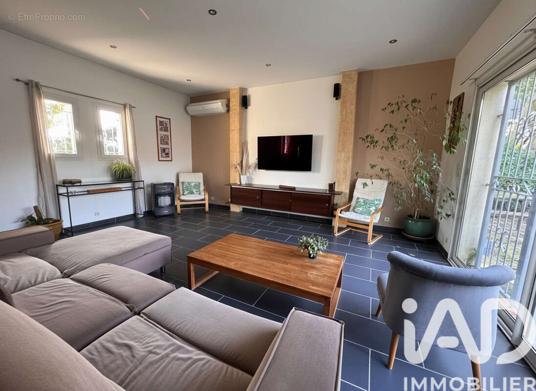 Maison 190 m² à Sernhac  - photo 6