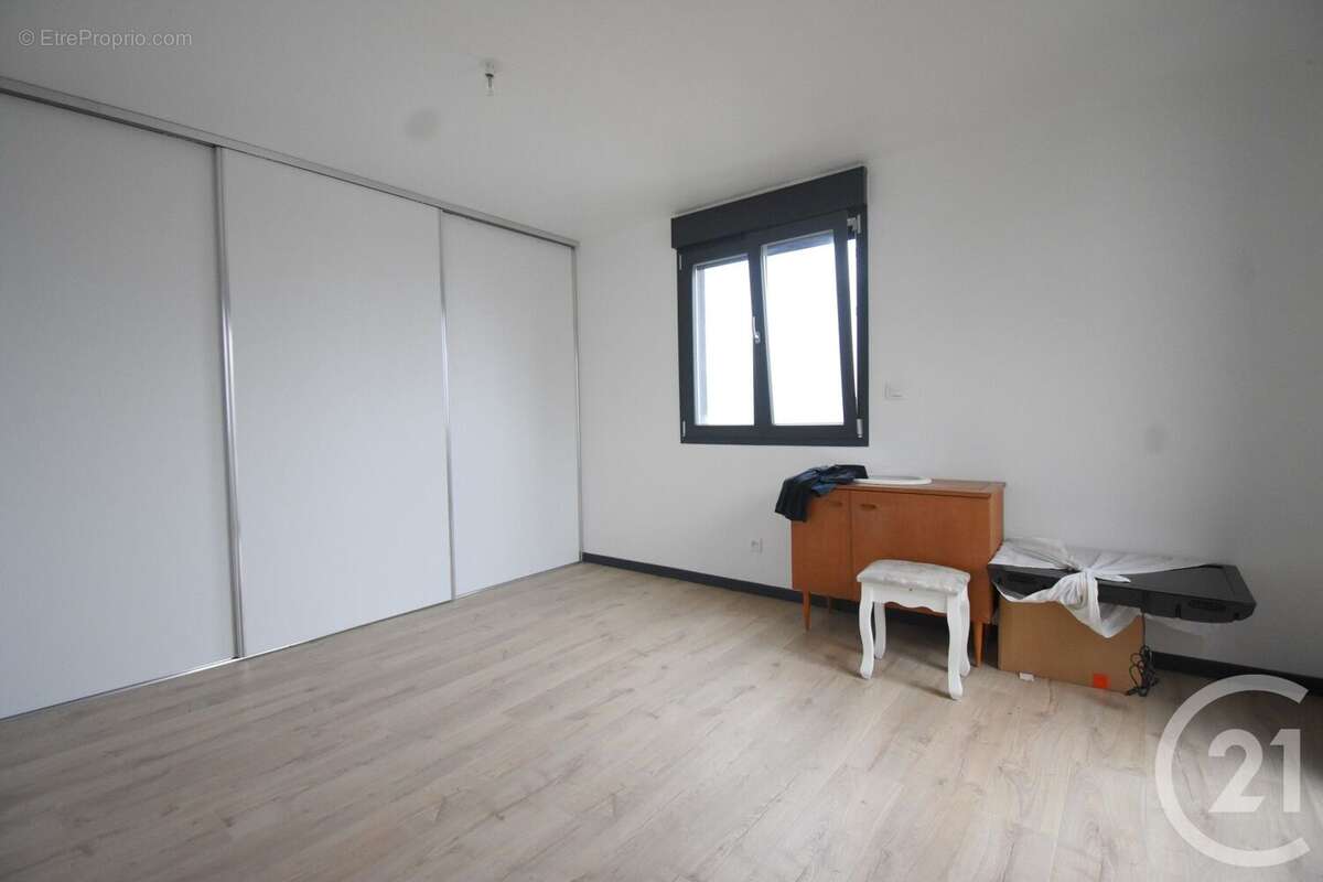 Maison 131 m² à Abrest  - photo 12
