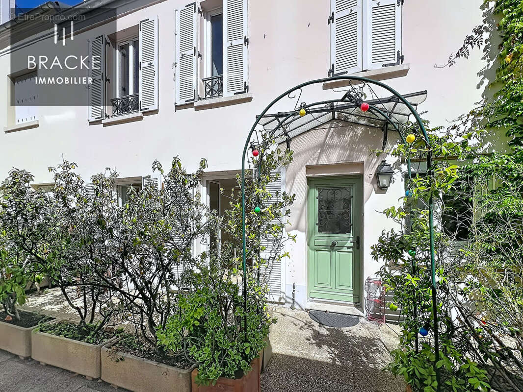 Maison Courbevoie 4 Pièces Terrasse - 93.69m2 utiles - photo 3