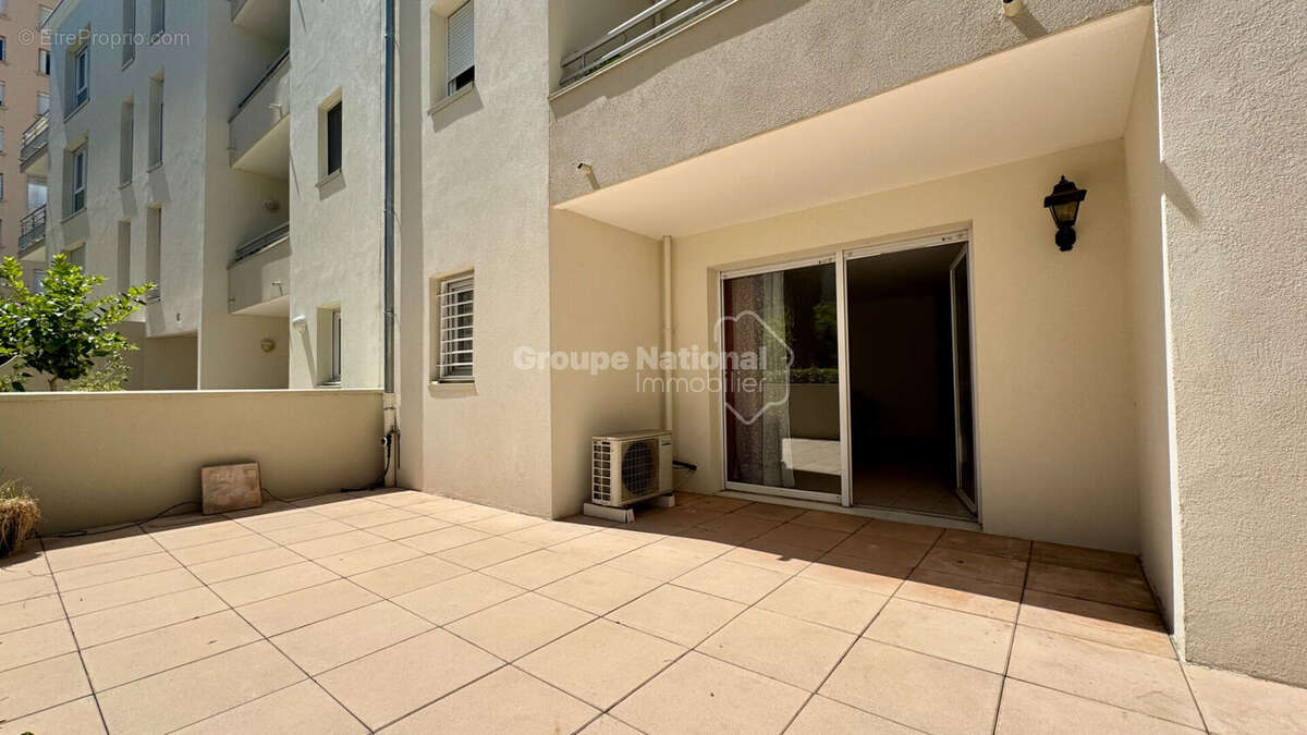 Appartement à NIMES