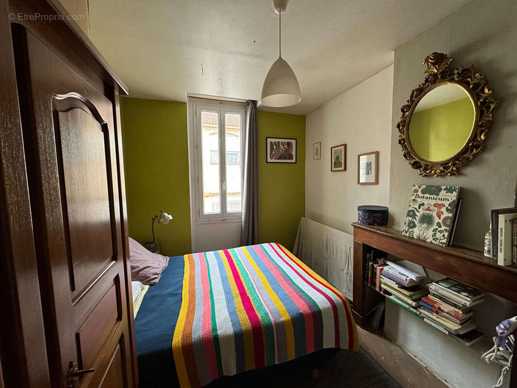 Appartement à SAINT-CYR-SUR-MER