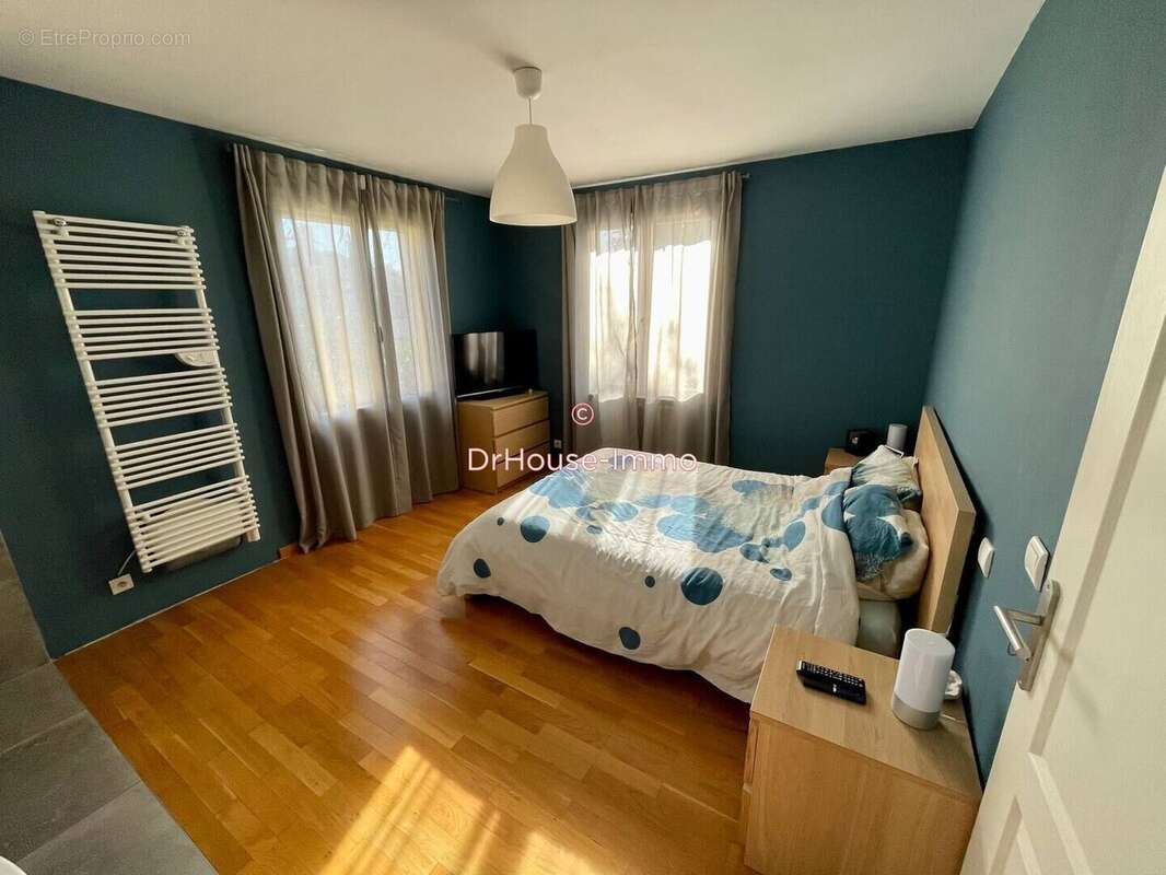 Maison à SAINT-VRAIN