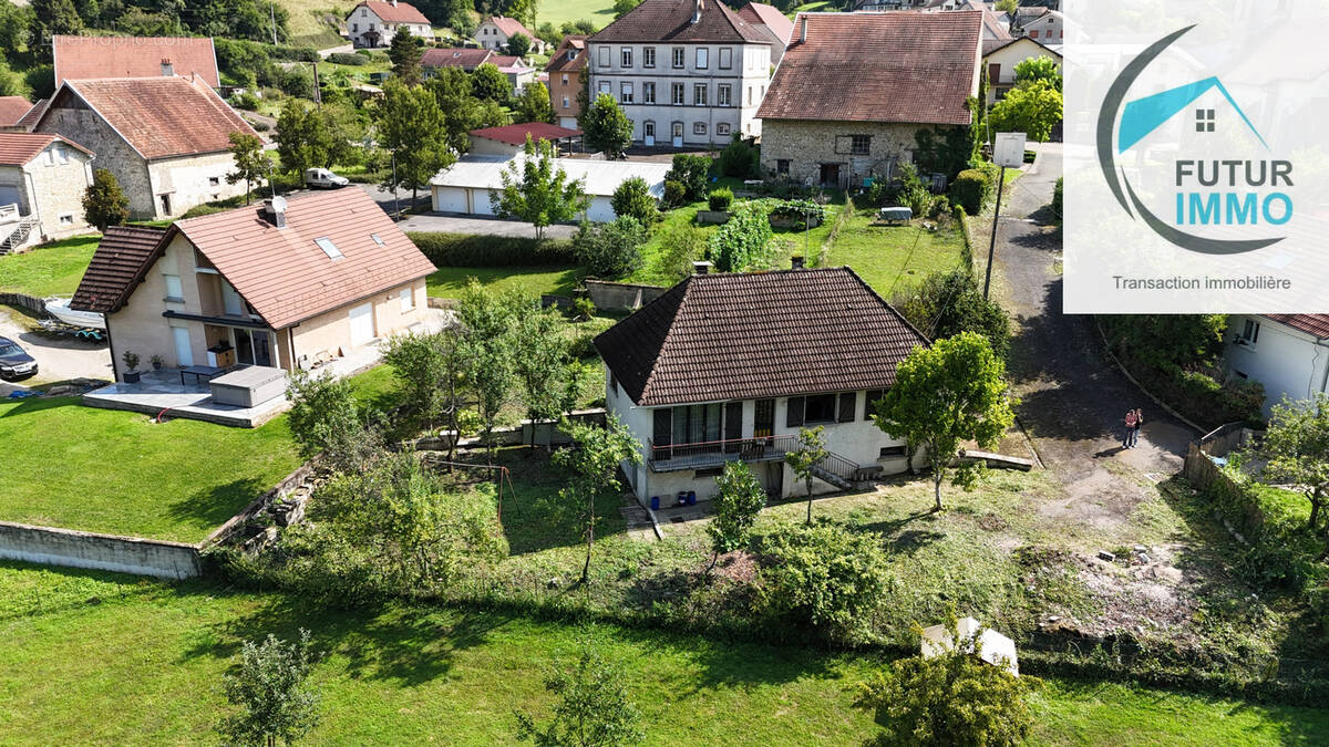 Maison à VILLARS-SOUS-ECOT