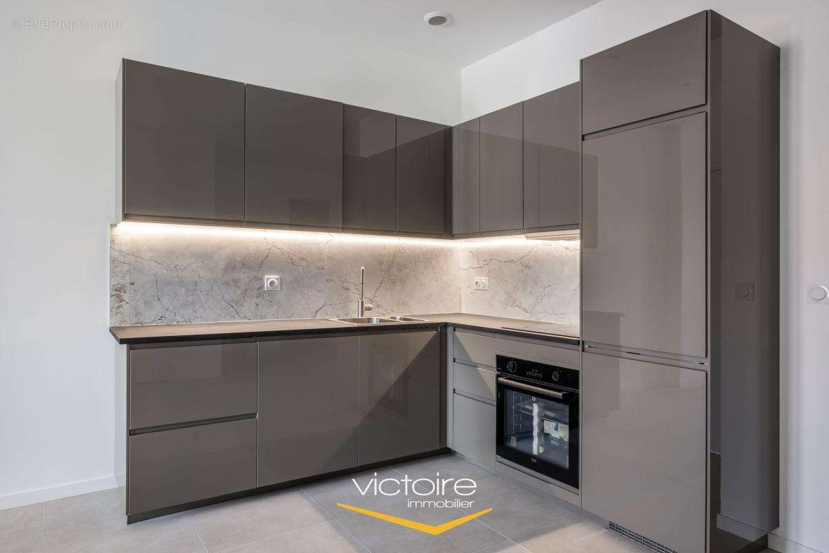 LYON 3 / COEUR MONTCHAT - Appartement T4 - Réhabilitation complète en 2026 - photo 6