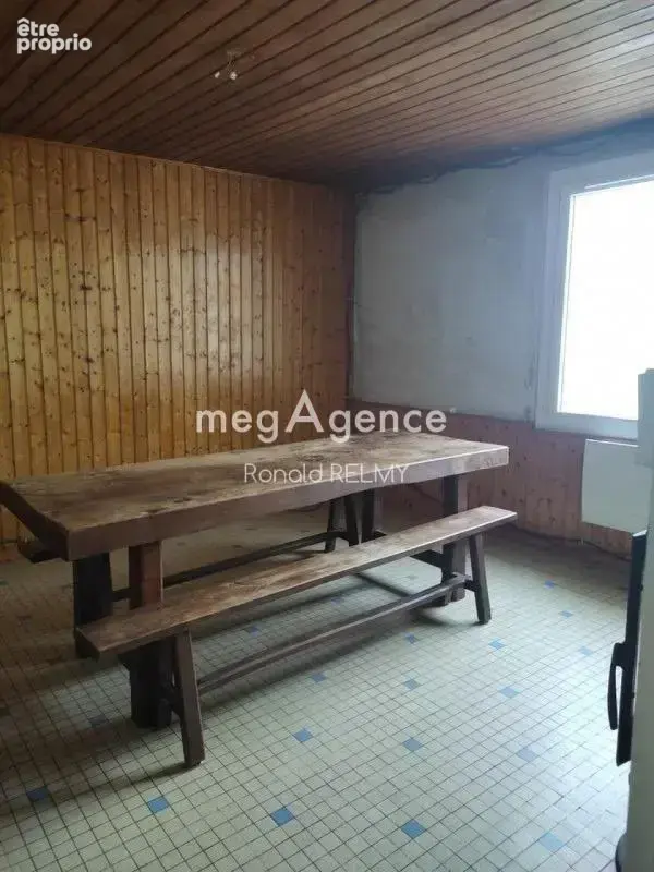 Maison à rénover avec 720 m² de terrain et à 7 minutes de la plage de Boisvinet - photo 6