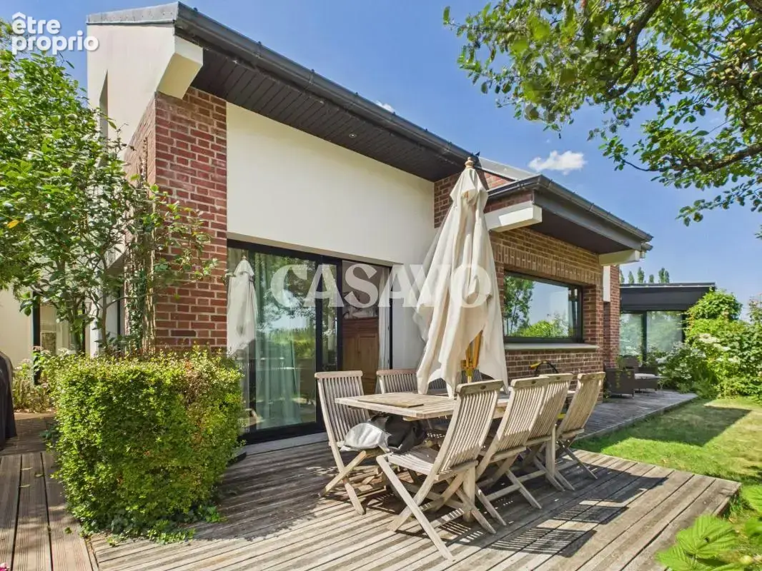 Vente Maison 8 pièces de 290m² - 59493 Villeneuve-d'Ascq - photo 2