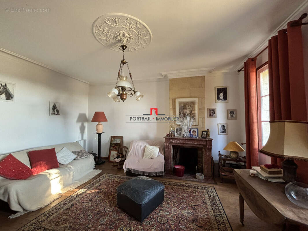 Maison 137 m² à Montagne  - photo 4